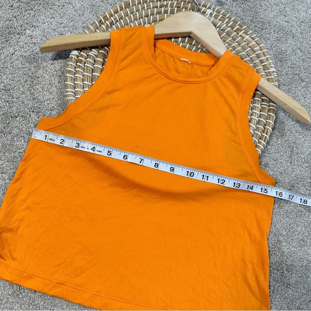 Lululemon Women’s Ultralight Waist-Length Tank Top Sleeveleee in Orange Size 2 - Picture 11 of 12